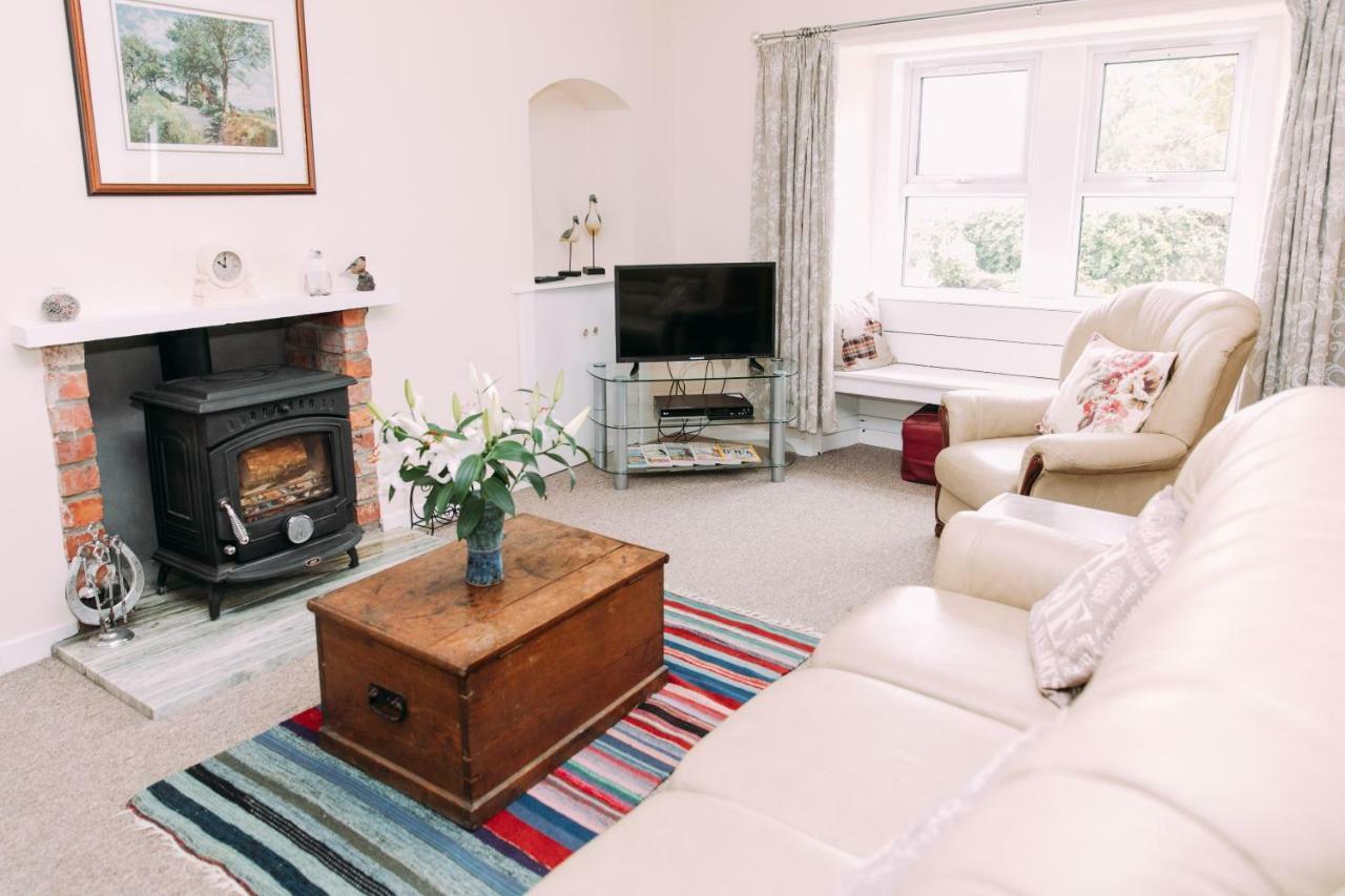 Incheoch Farm Cottage Kilry Kültér fotó